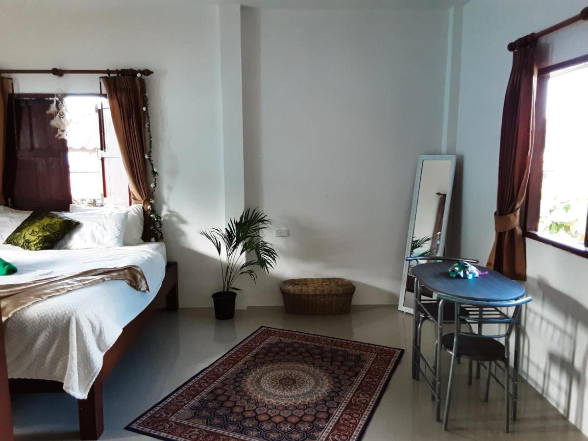 Central Essence Haad Chao Phao Dış mekan fotoğraf